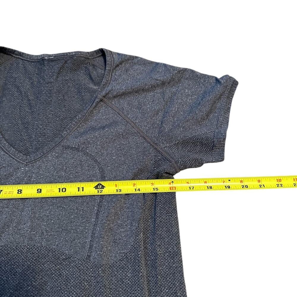 Grey Lululemon V Neck Short Sleeve Shirt, Women 10 - Picture 3 of 6